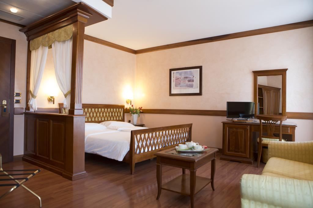 Hotel Villa Venezia Grado Eksteriør billede